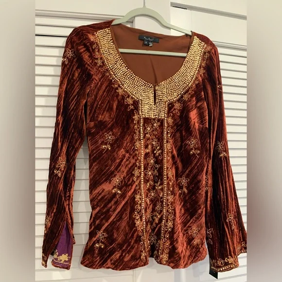NWT ECI New York Whymsigoth Fairy crushed velvet y2k sequins top bell sleeve s.8 - Picture 1 of 5